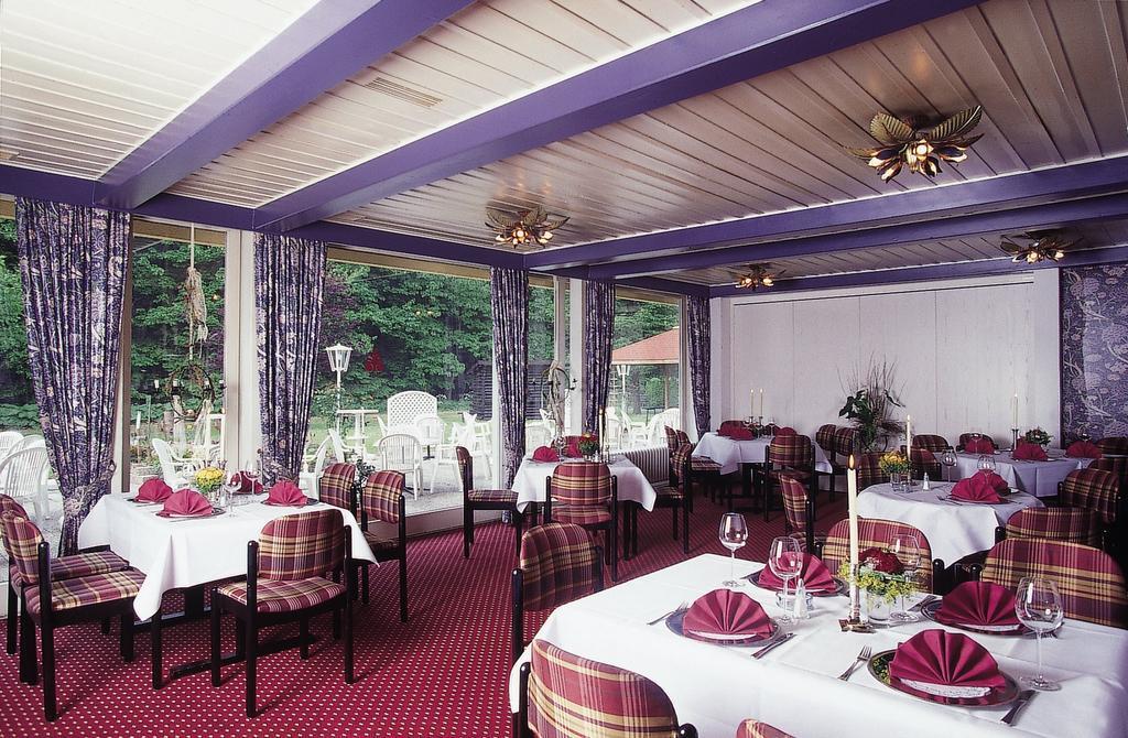 Hotel Hubertushof Lichtenau  Exterior photo
